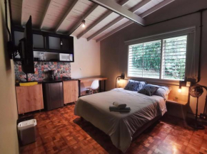 Studio apartment for 2 people in Poblado FRN105